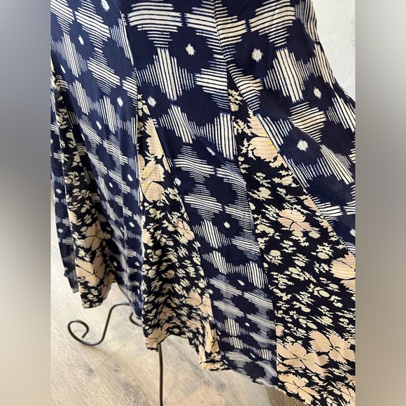 Maeve Anthropologie Indiga Swing Dress Blue Floral Tassel Sundress XL Navy - Picture 6 of 7